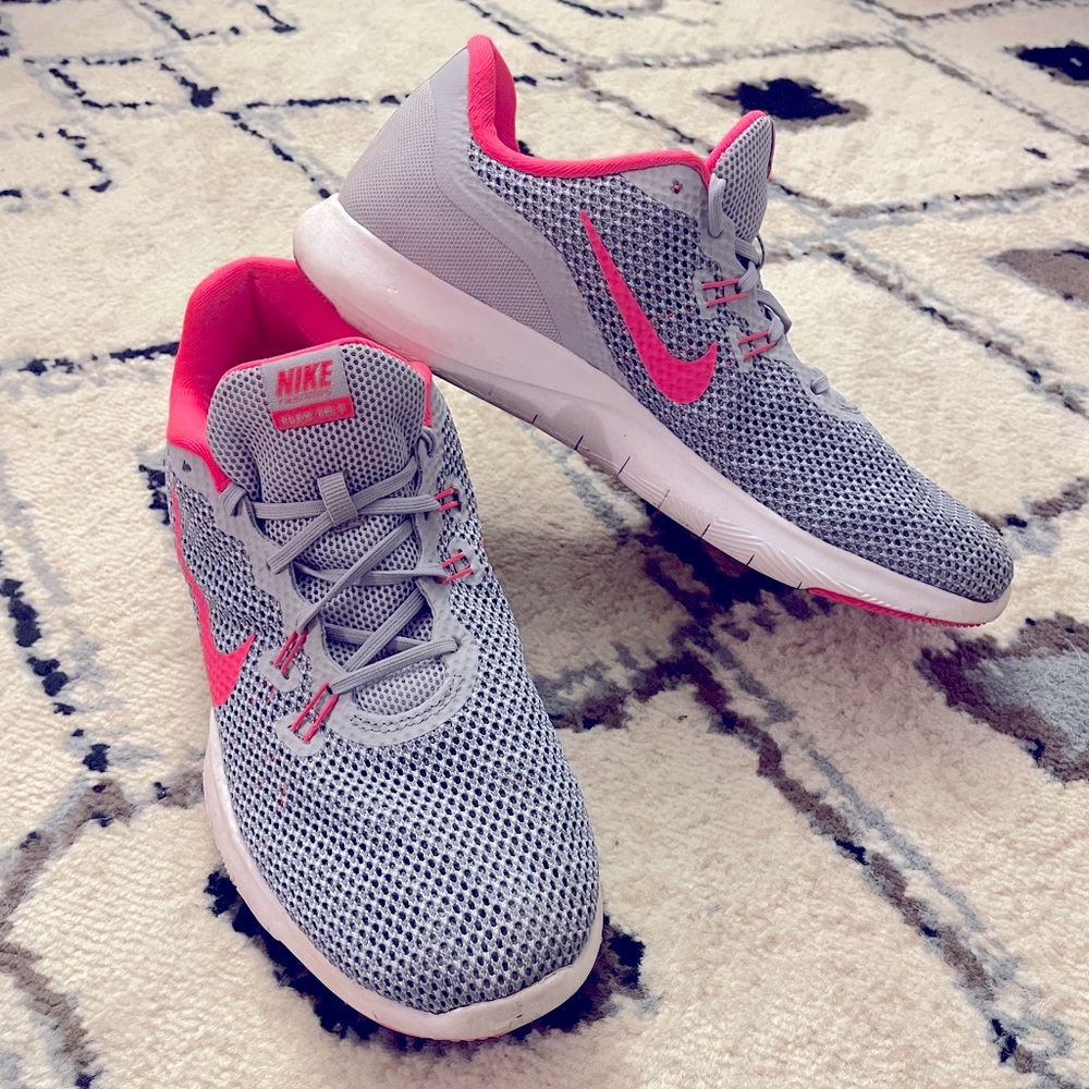 Nike Training Flex TR 7 Sneakers